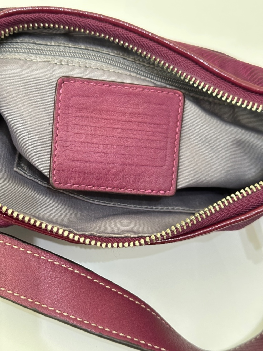 Vintage Y2K Coach Purple Signature Nylon Hobo Shoulder Bag F15233 - Picture 10 of 12